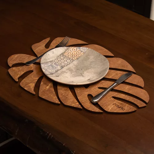 Fa tányéralátét, 33x45 cm