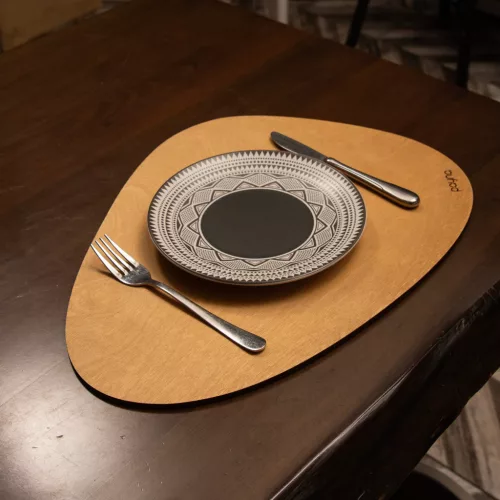 Fa tányéralátét, 33x45 cm