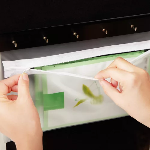 Forgatható ékszeres szekrény, zárható, tükörrel, fehér