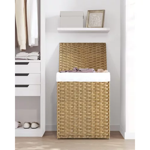 SONGMICS Kézzel szőtt mosókosár, 90L szintetikus rattan ruhakosár fedéllel és