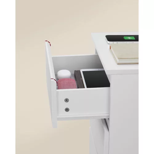 VASAGLE LET631W14 éjjeliszekrény, oldalasztal, 3 fiókkal, ferde éllel, 2 hálózati aljzattal, 2