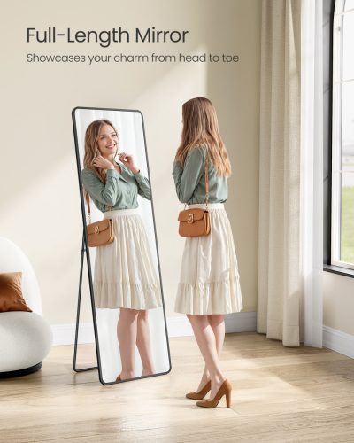 Teljes hosszúságú tükör, téglalap, állványos, alumínium keret, fekete