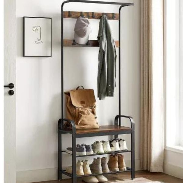 előszoba fogas cipókkel